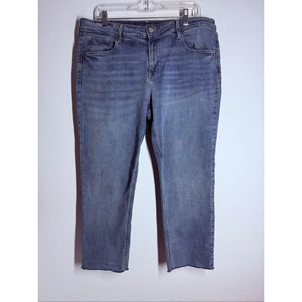 Old Navy Women’s Rockstar Super Skinny Capri Jeans Size 16 Long 23” Inseam *Note